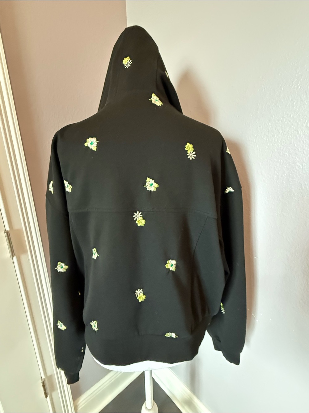 SCOTCH & SODA EMBROIDERED HOODIE - Picture 4 of 8